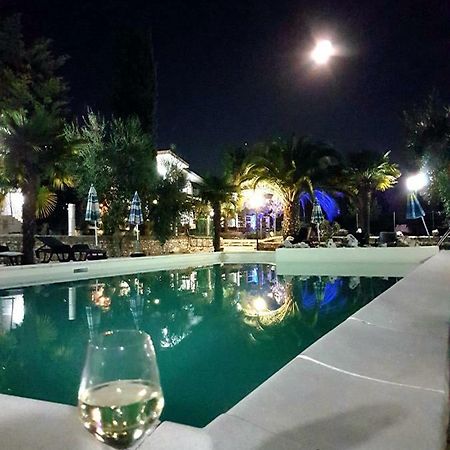 Vila Sejuda Hotel Peschici Bagian luar foto