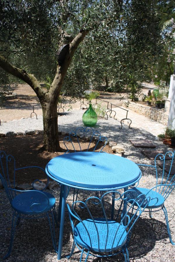 Vila Sejuda Hotel Peschici Bagian luar foto