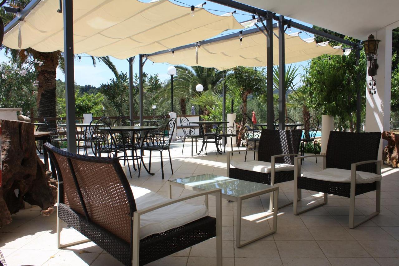 Vila Sejuda Hotel Peschici Bagian luar foto