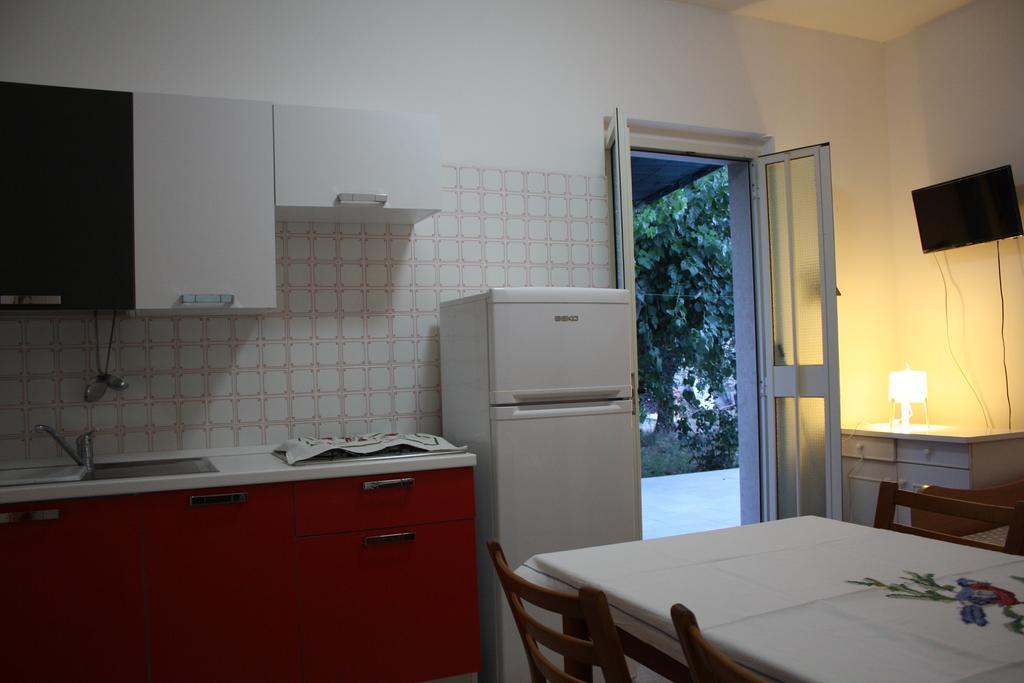 Vila Sejuda Hotel Peschici Bagian luar foto