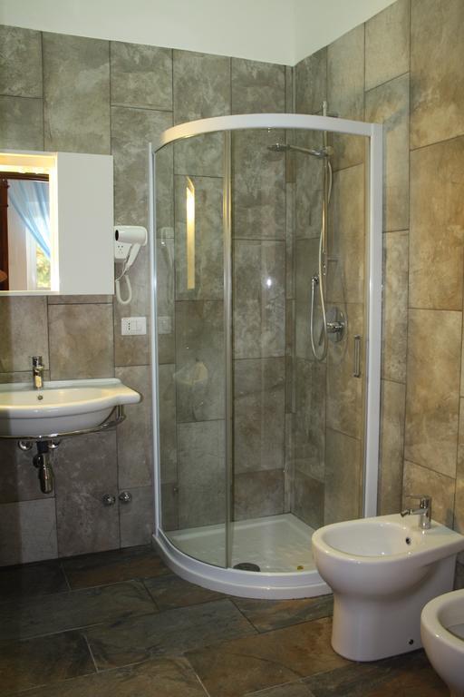 Vila Sejuda Hotel Peschici Bagian luar foto