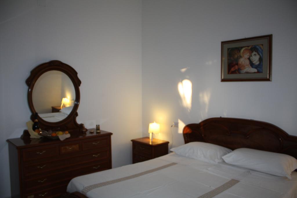Vila Sejuda Hotel Peschici Bagian luar foto